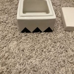 J.CREW CERAMIC JEWELRY TRINKET BOX